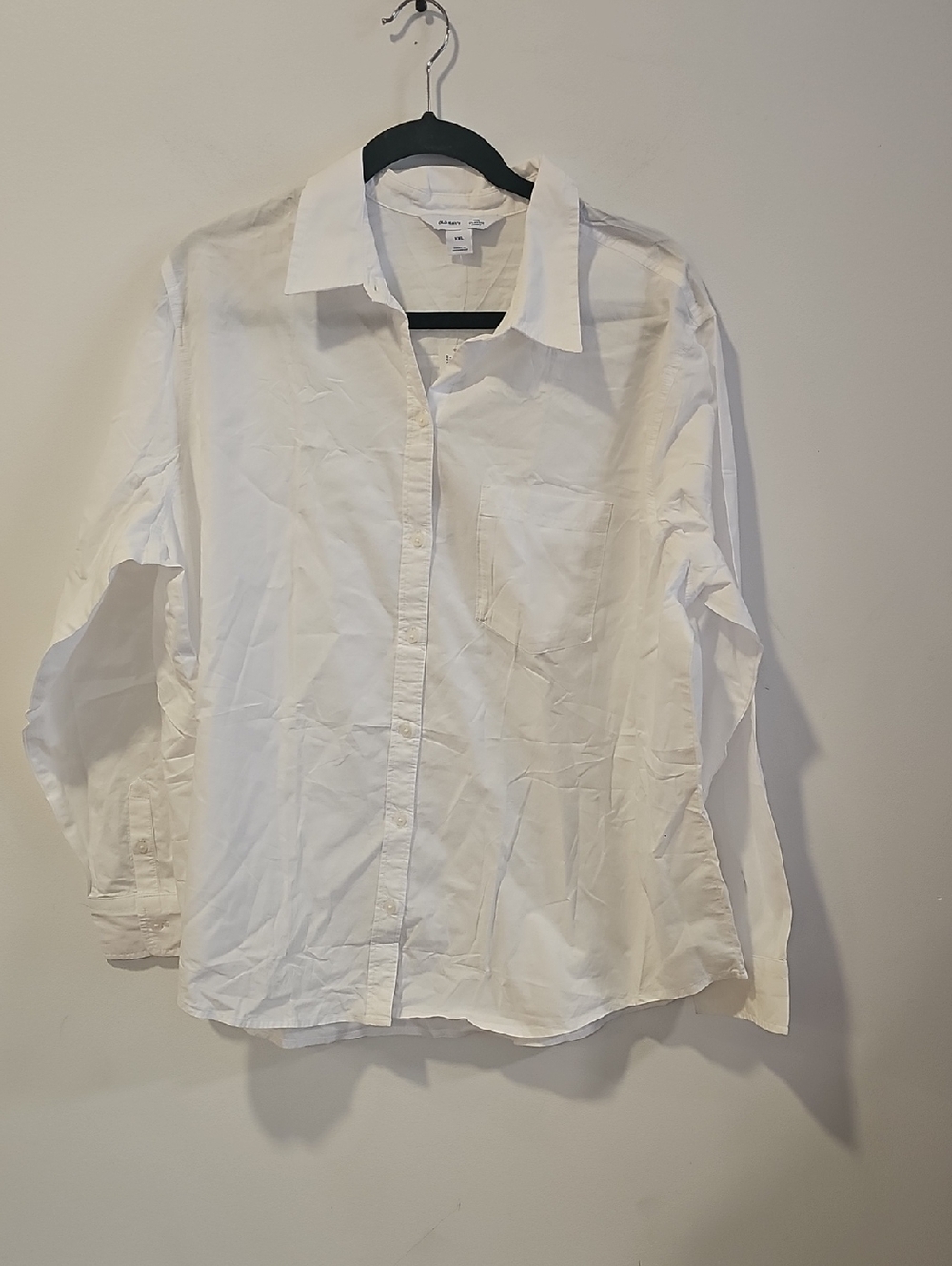 Old Navy White Men's Button-Up Dress Shirt
